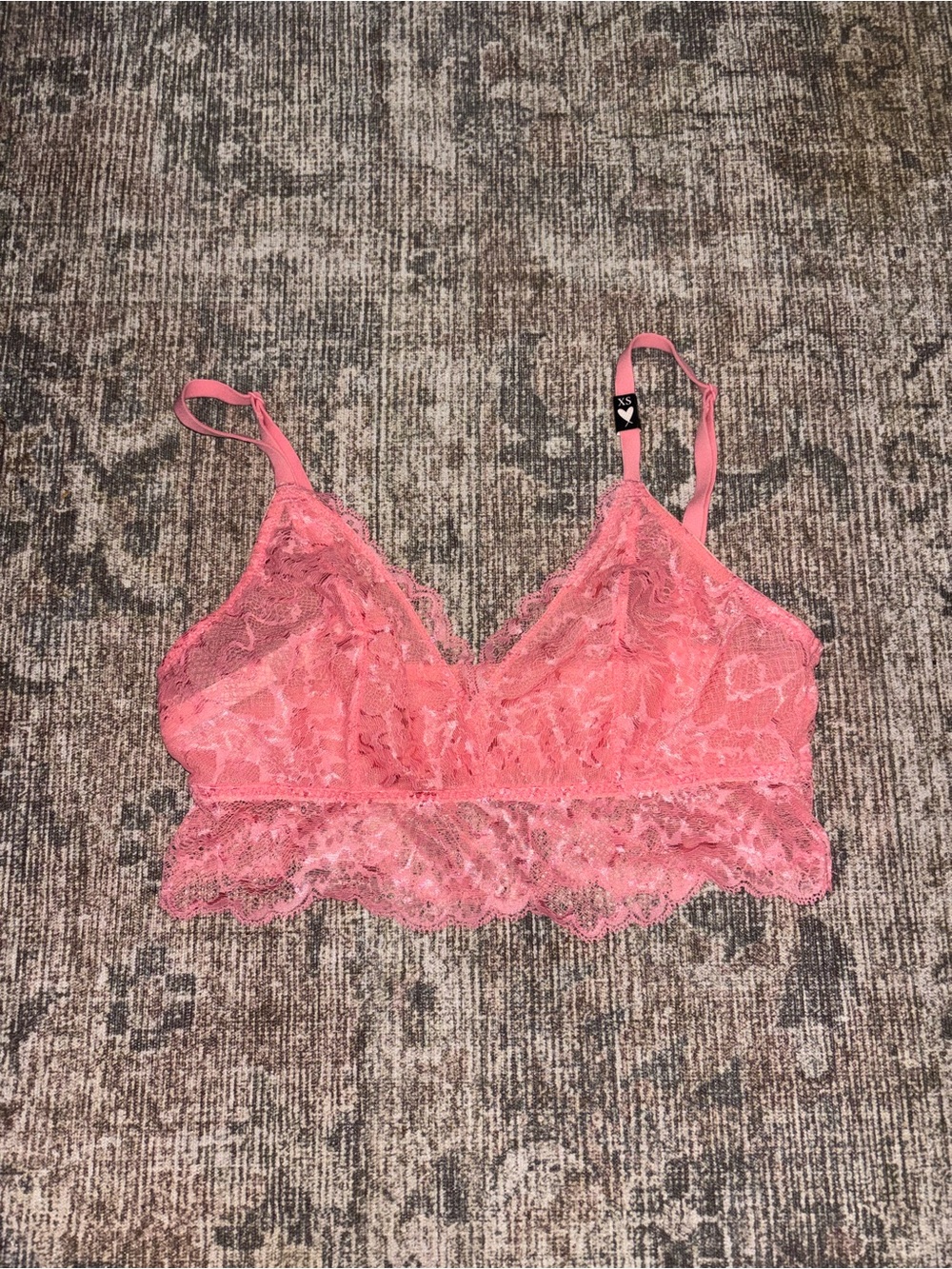 Lace VS Bralette in Coral Pink